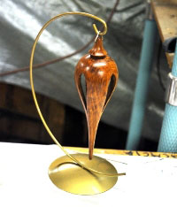 Involuted teardrop