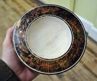 Coloured rim bowl