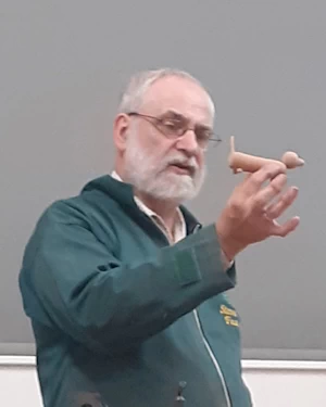 Steve Fearnley, woodturner