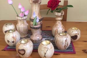 Wooden tea lights